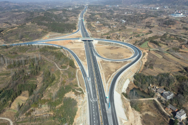 20230831838476.jpg 武大高速_1.jpg