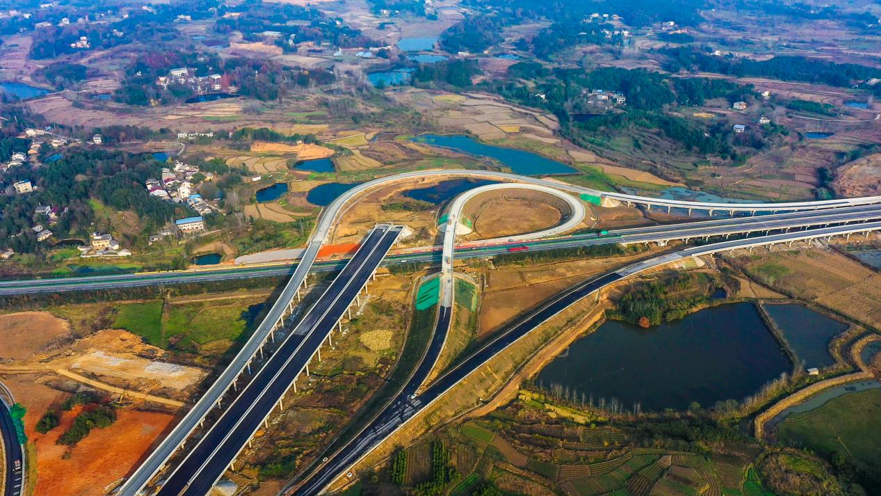 20230905280388.png 蕲春至太湖高速公路蕲春东段.png